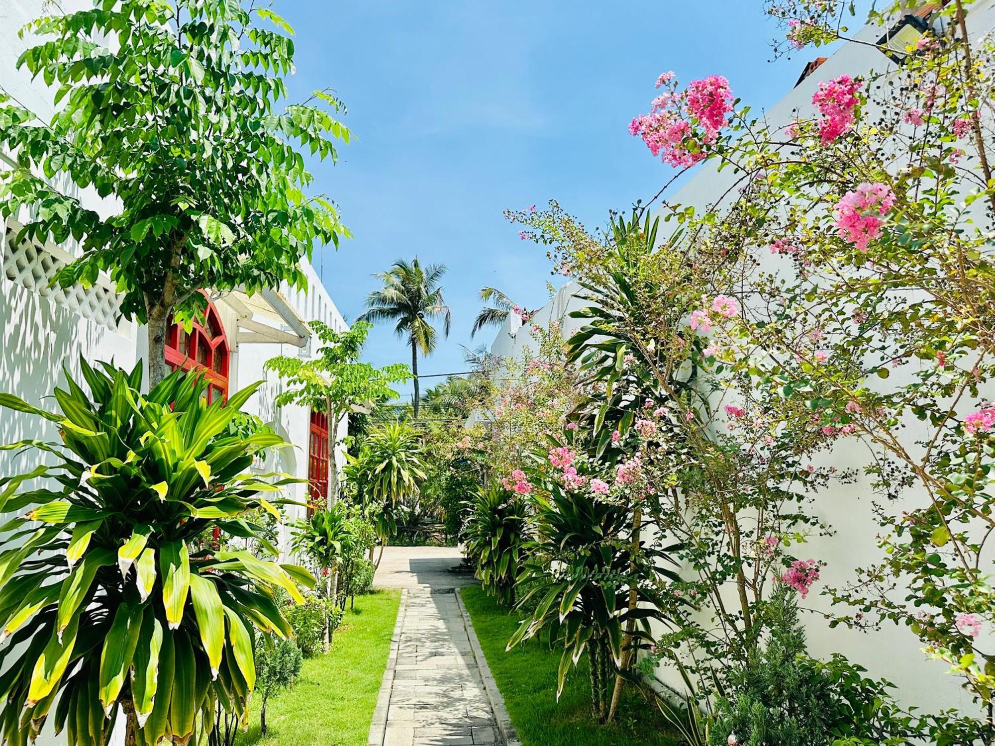 Moonbeam Homestay & Mini-Resort Mui Ne ファンティエット エクステリア 写真